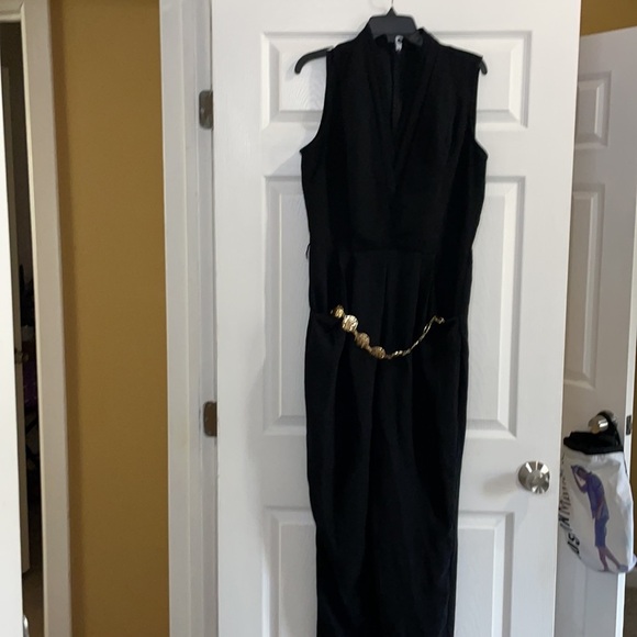 Black Jumpsuit with gold chain belt - Picture 10 of 10